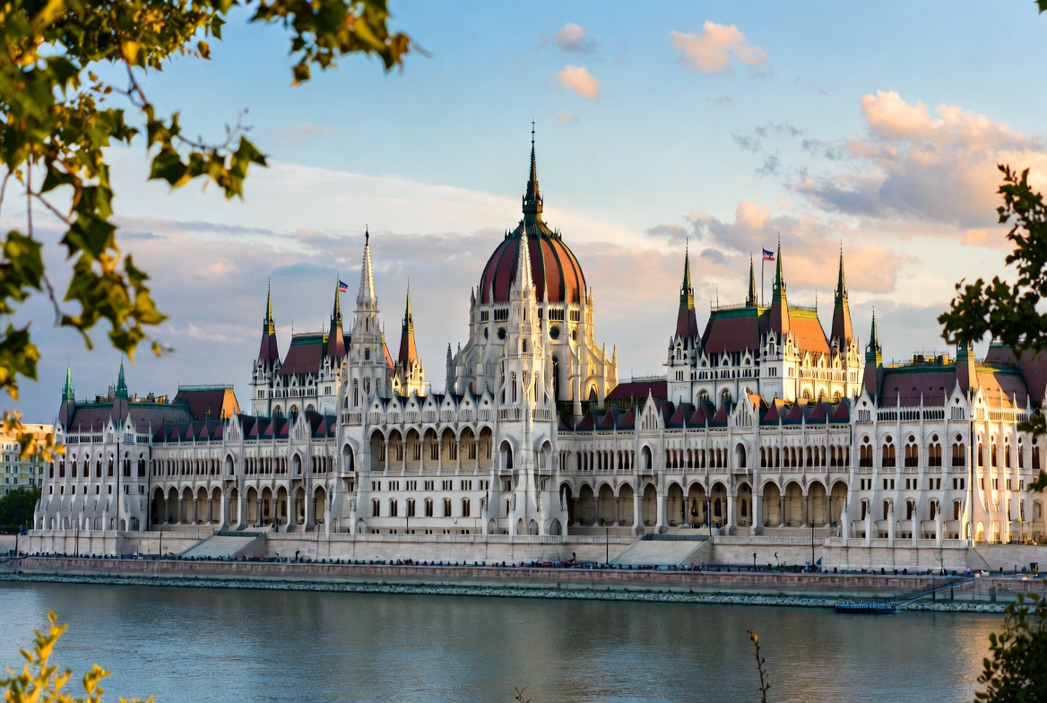 Web Development Bootcamp for Youth Workers: From Idea to Website